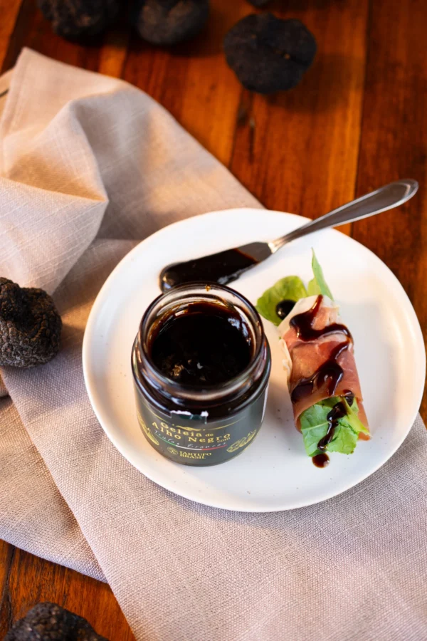 Alho Negro Trufado | Geleia de alho negro com trufas 150g - Imagem 3